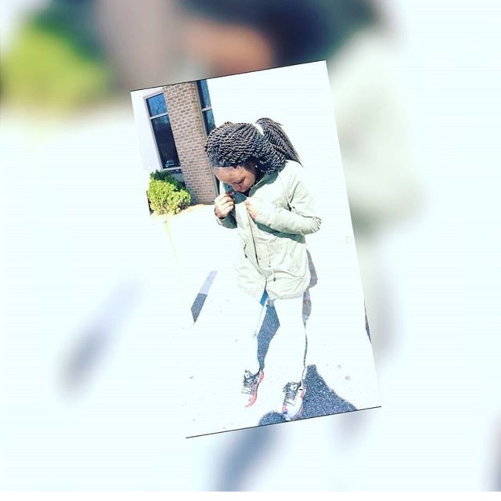 Meet your Posher, Destinee