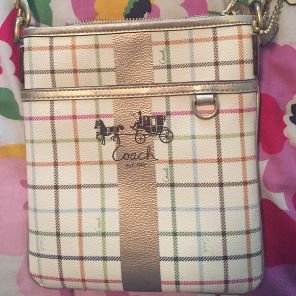 Coach Swingpack - Picture 2 of 3