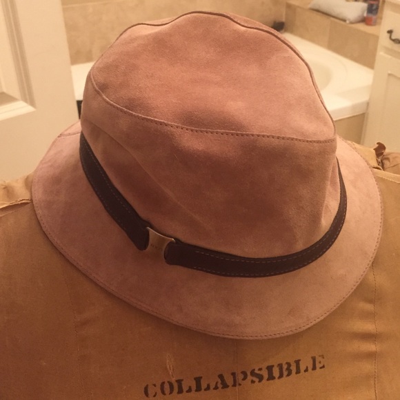 Suede Tod's bowler hat