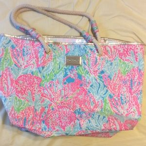 Lily Pulitzer beach tote in Lets Cha Cha