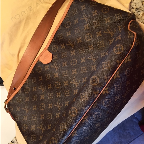 LV Authentic Delightful MM