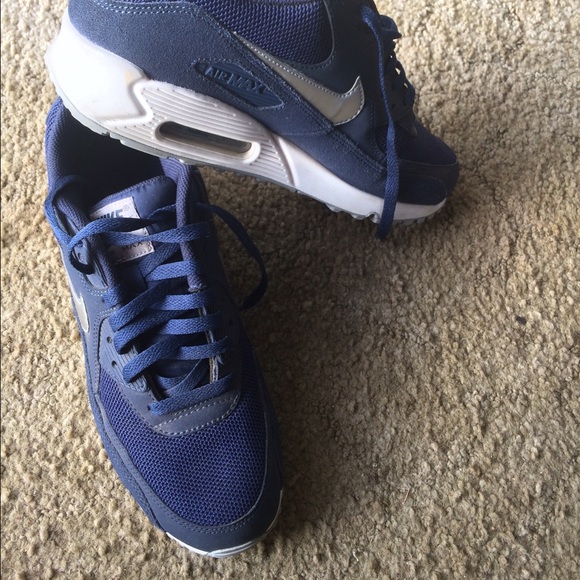 Nike air max! shoes for men 9.5 US!