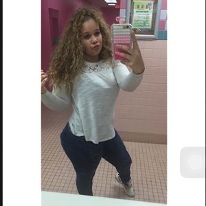 Meet your Posher, Alyssa