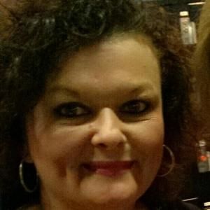 Meet your Posher, Sandy