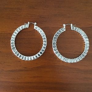 Fashion silver earring 2 inch hoop.