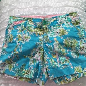Lilly Pulitzer Callahan Shorts in size 4