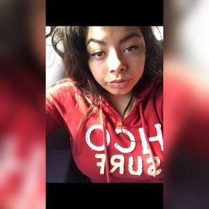 Meet your Posher, Ana