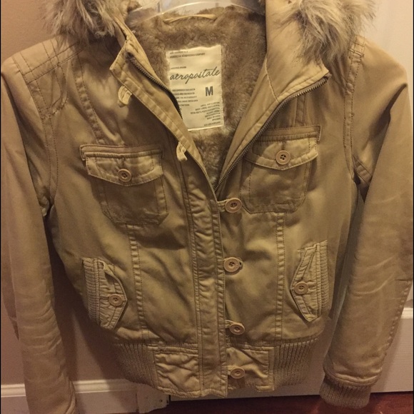Aeropostale winter jacket (beige)