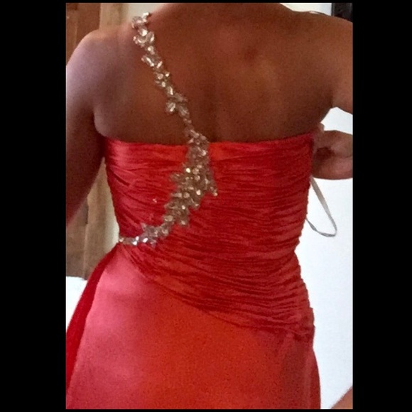 Tiffany Designs Pageant Gown - Picture 3 of 3