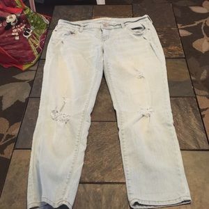 Boyfriend ripped jeans