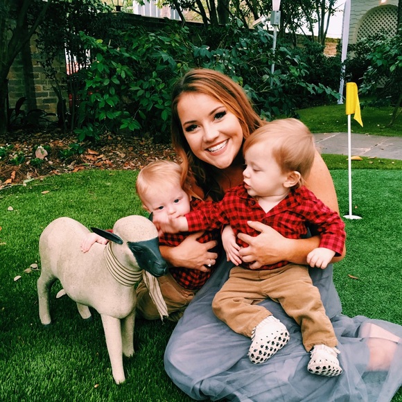 Meet your Posher, Kassie