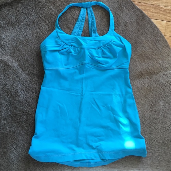 Lululemon workout tank