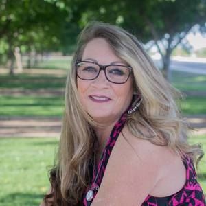 Meet your Posher, Darla