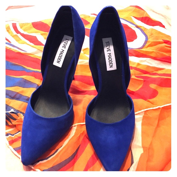 Steve Madden Shoes - Steve Madden Blue Pumps