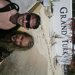 Meet your Posher, Carly