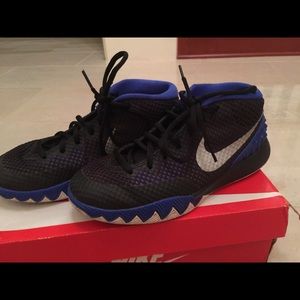 Kyrie 1 "brotherhood"