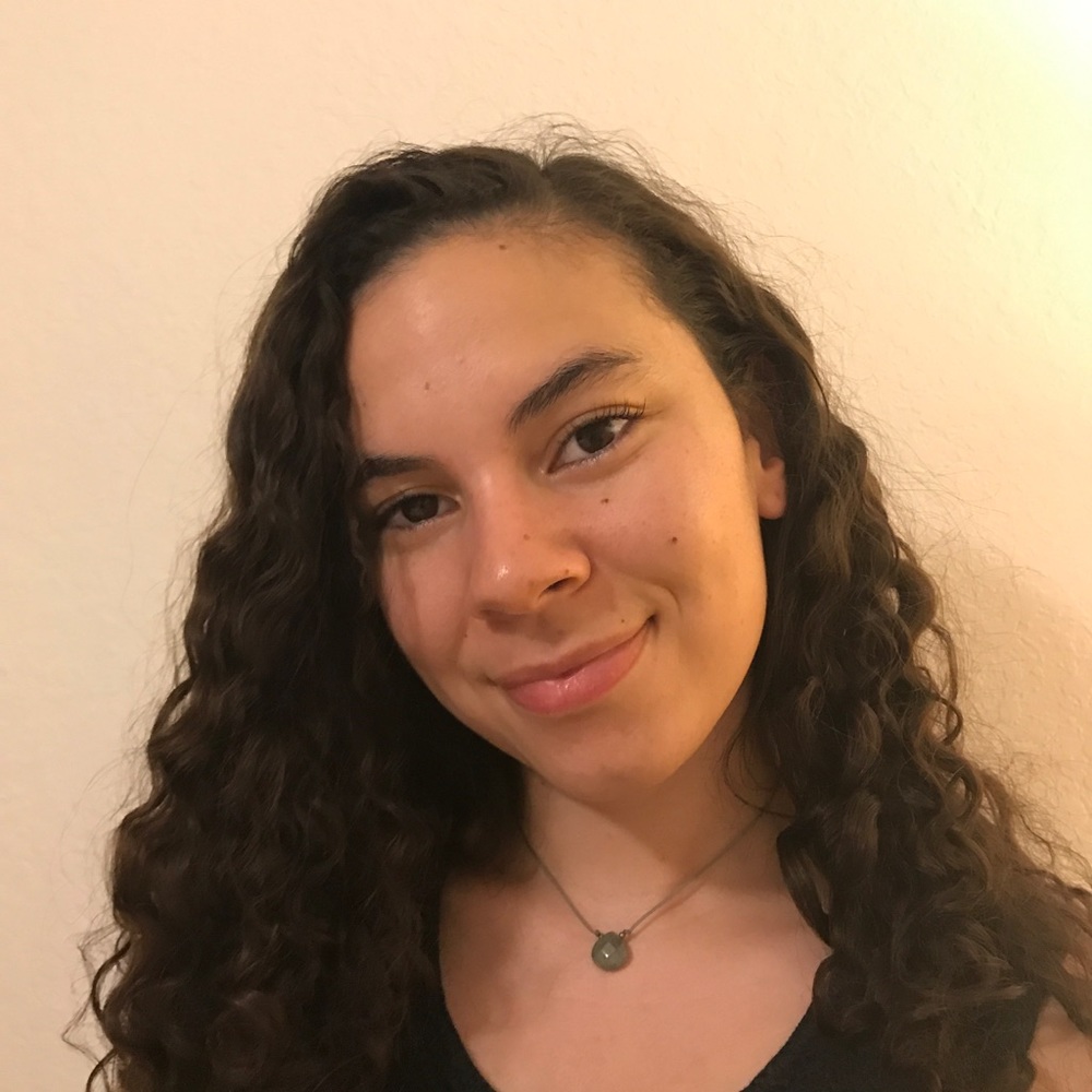 Meet your Posher, Alondra