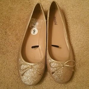 Gold flats