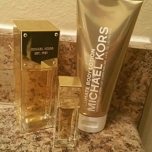 Michael Kores Sexy Amber perfume set