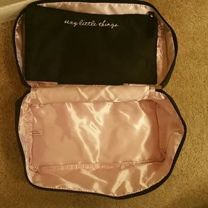 Victorias secret travel bag