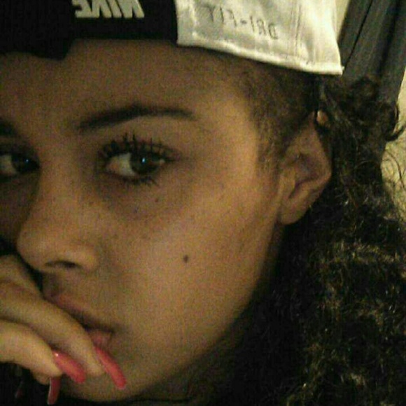 Meet your Posher, Chardonnaye