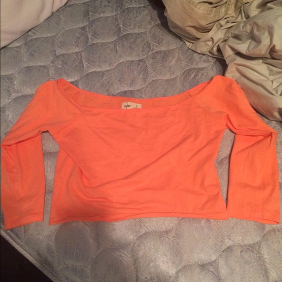 Hollister crop top