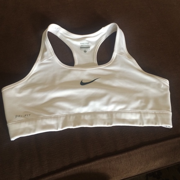 Nike Pro Sports Bra