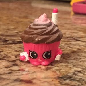 SHOPKINS
