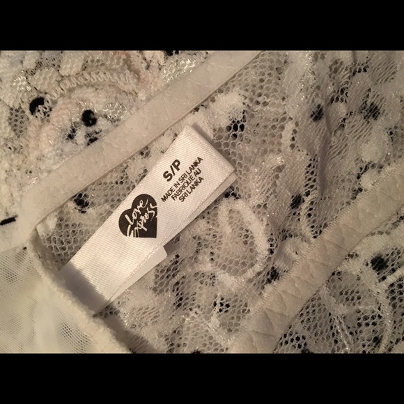 Express lace bralette sz small - Picture 3 of 3