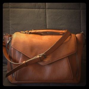 Zara camel bag. Trafaluc collection