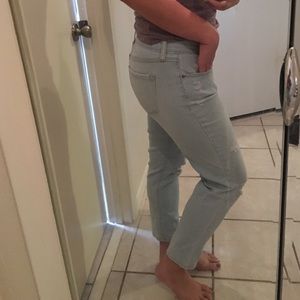 Boyfriend jeans for trade