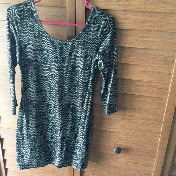 Nollie Dress