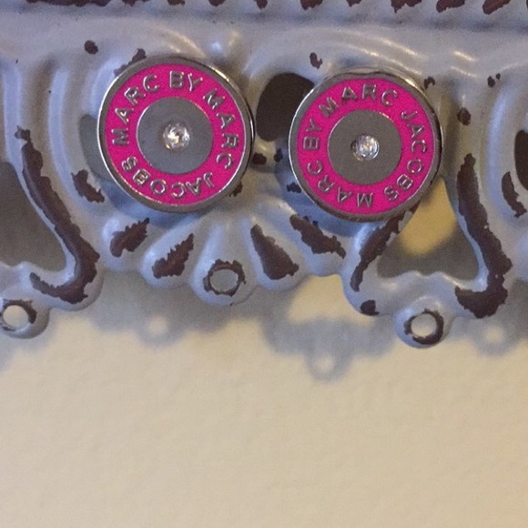 *SOLD* MARC by Marc Jacobs AUTHENTIC NWOT earrings - Picture 3 of 3
