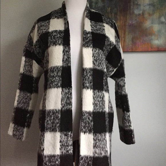 Amazing Buffalo Plaid Sweater Jacket - Picture 6 of 8