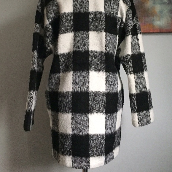 Amazing Buffalo Plaid Sweater Jacket - Picture 7 of 8
