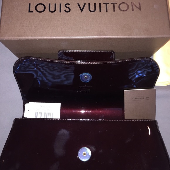 Louis Vuitton clutch - Picture 4 of 4