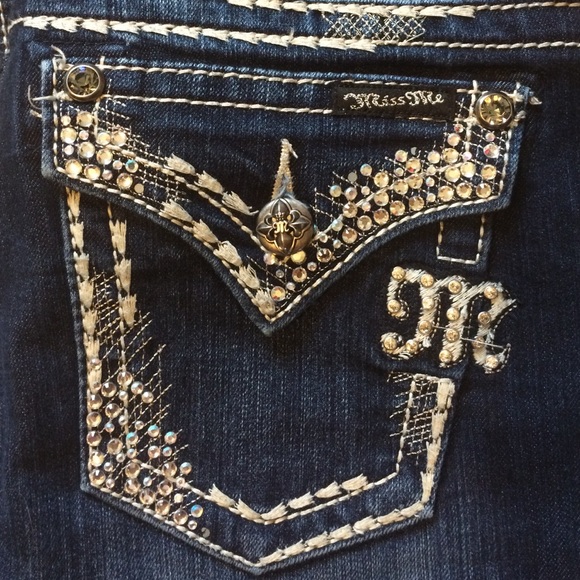 Miss Me Easy Boot Jeans - Picture 2 of 4