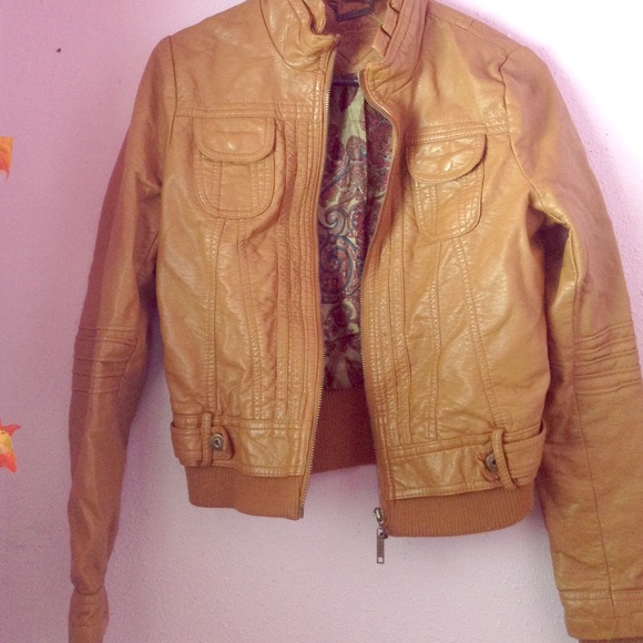 Cute tan leather jacket