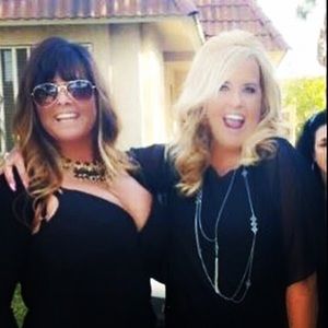 Meet your Posher, Mia