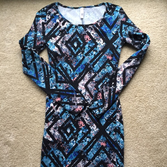 Floral long sleeve bodycon dress