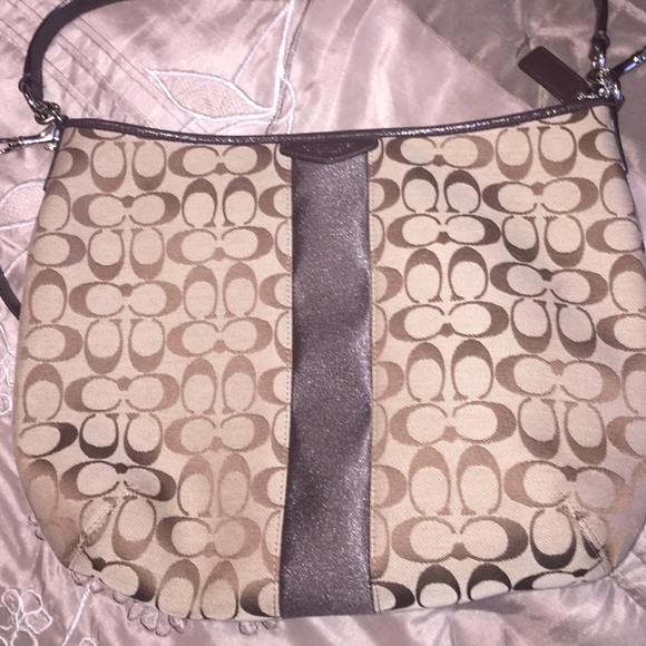 Coach purse - Picture 1 of 2