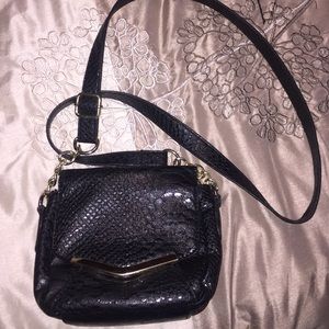 Crossbody purse