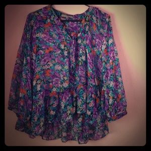 Adorable floral blouse