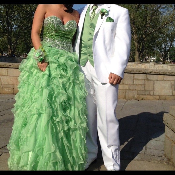 Sherri Hill prom dress