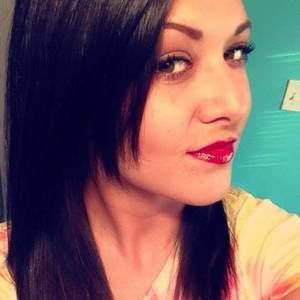 Meet your Posher, Lalee