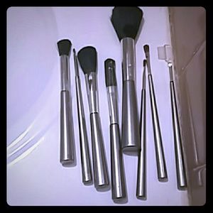 Makeup Brushes