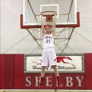 Meet your Posher, Emma