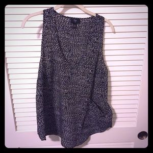 Aqua top with side pocket