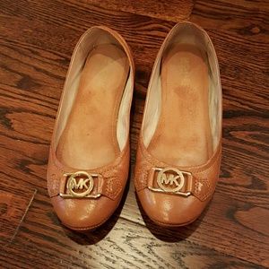 Like new Michael Kors flats
