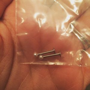 Body jewelry, lip ring set